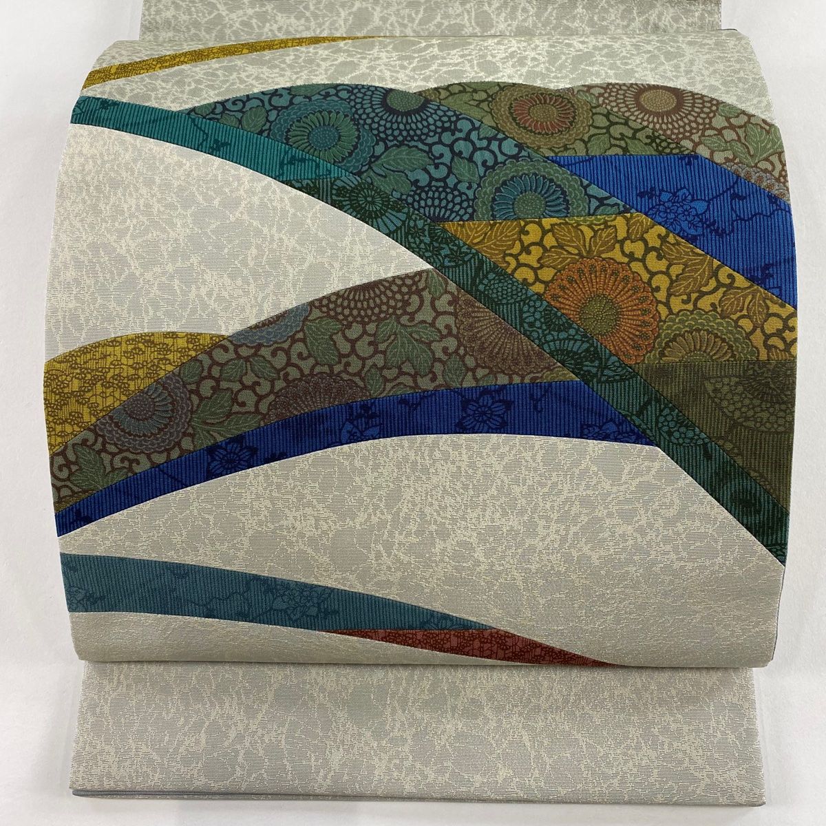 袋帯 秀品 人間国宝 南部芳松 落款 菊唐草 草花 切り嵌め 銀糸 灰緑 お太鼓柄 正絹