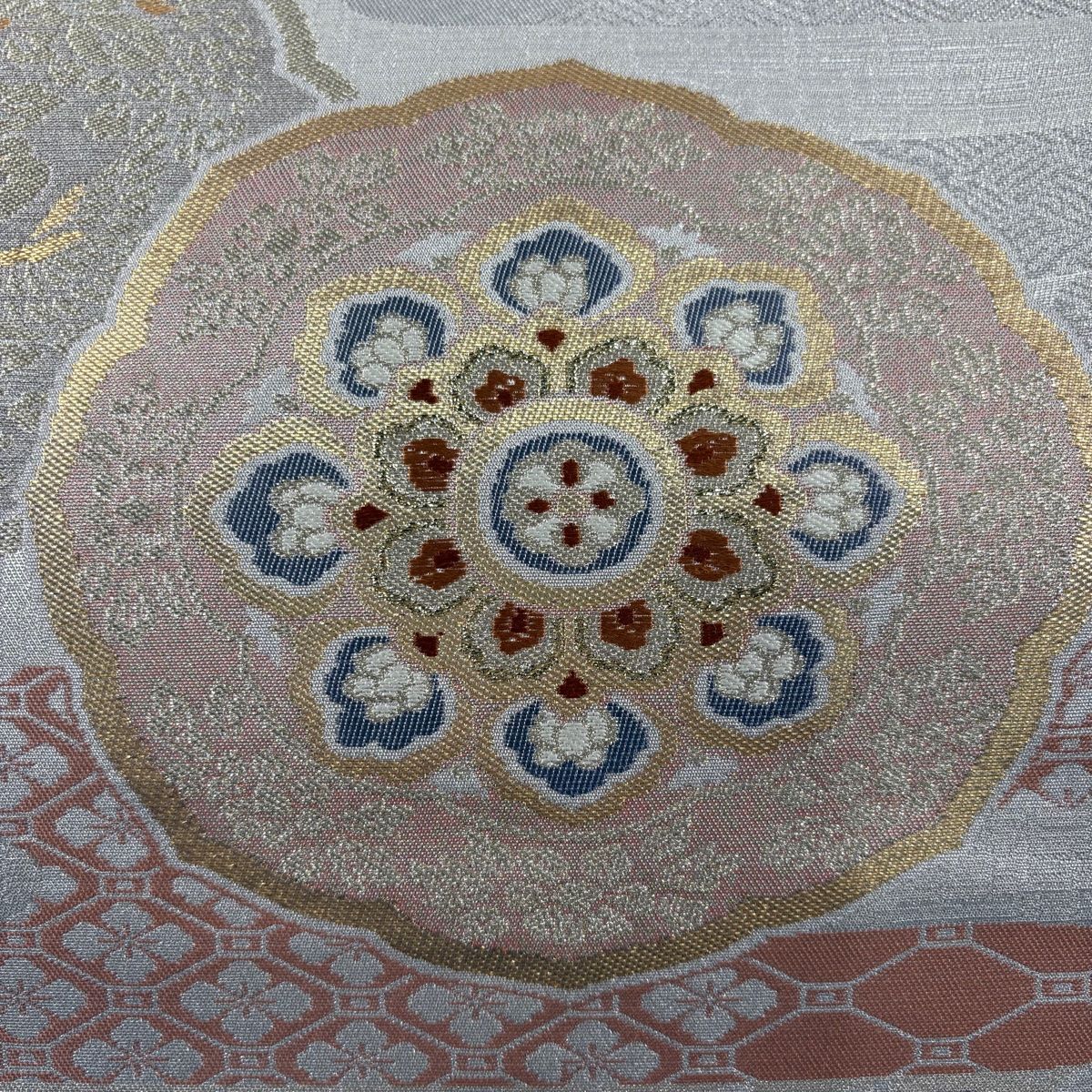 袋帯 秀品 関西仕立て 華文 ヱ霞 金銀糸 箔 銀色 六通 正絹