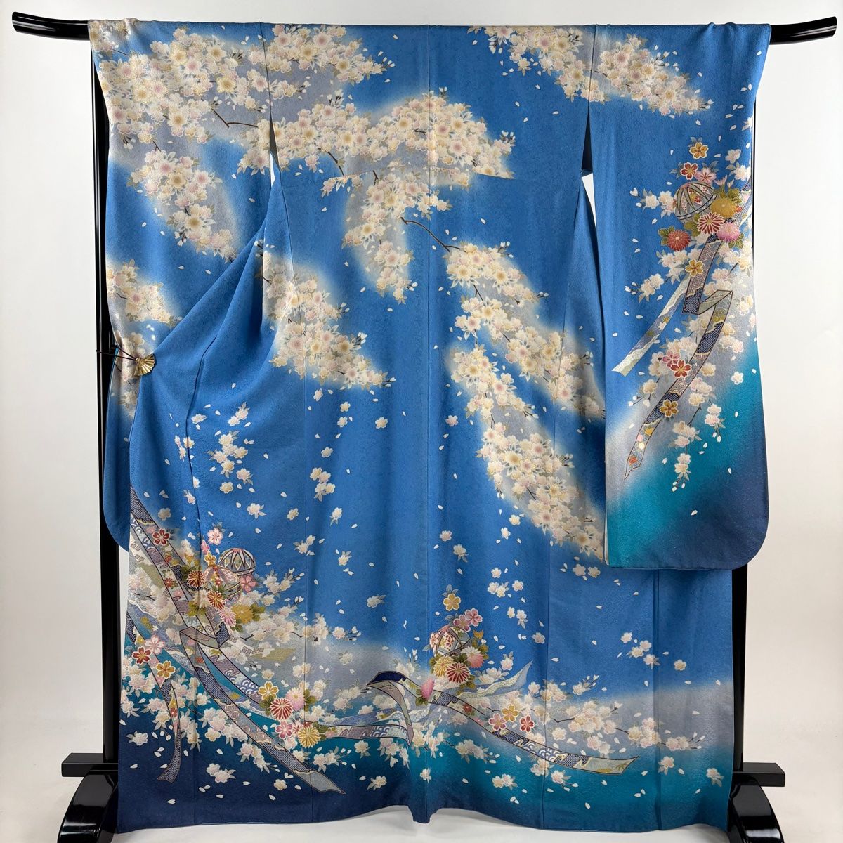 振袖 身丈168 cm 裄丈70 L 袷 手鞠 桜 銀通し 金糸 水色 正絹