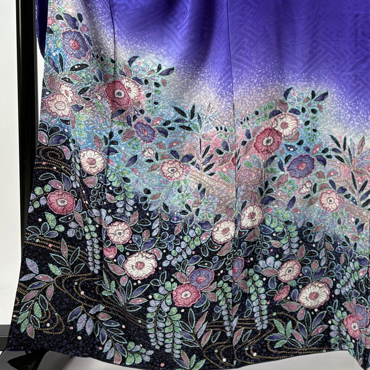振袖 身丈161 cm 裄丈69 L 袷 草花 流水 金彩 ぼかし 紫 正絹