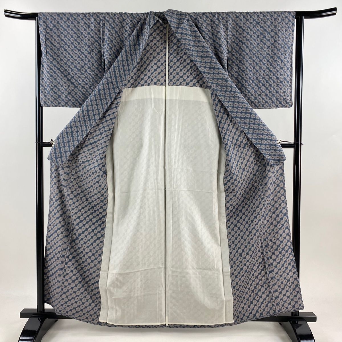 小紋 身丈162 cm 裄丈64 5 M 単衣 紬地 やまと 幾何学模様 絞り 灰色 正絹 ワンピース 小紋 
