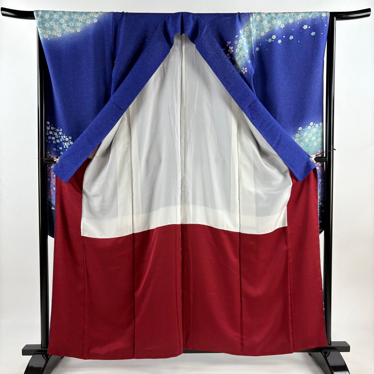  振袖 身丈159.5 cm 裄丈67 M 袷 桜 流水 銀通し 金糸 青紫 正絹 振袖 着物