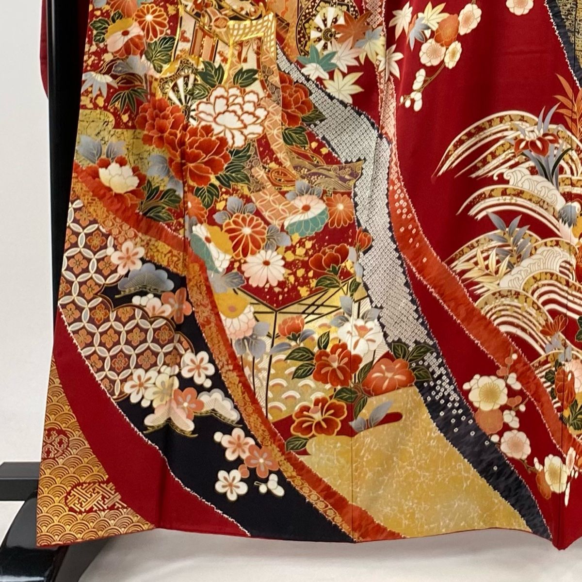 振袖 身丈162.5 cm 裄丈68 L 袷 御所車 草花 金糸 金彩 赤 正絹
