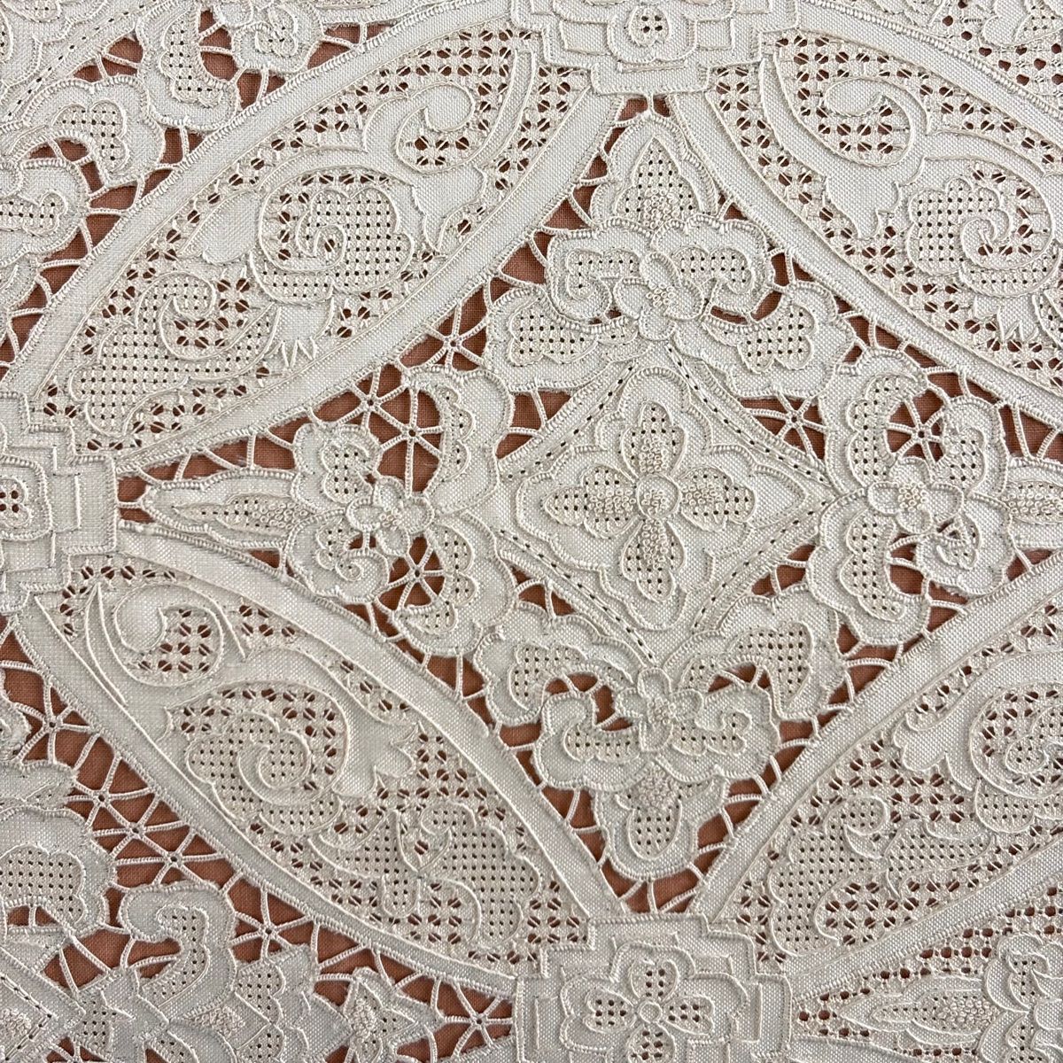 袋帯 関西仕立て 七宝華文 刺繍 薄ピンク お太鼓柄 正絹