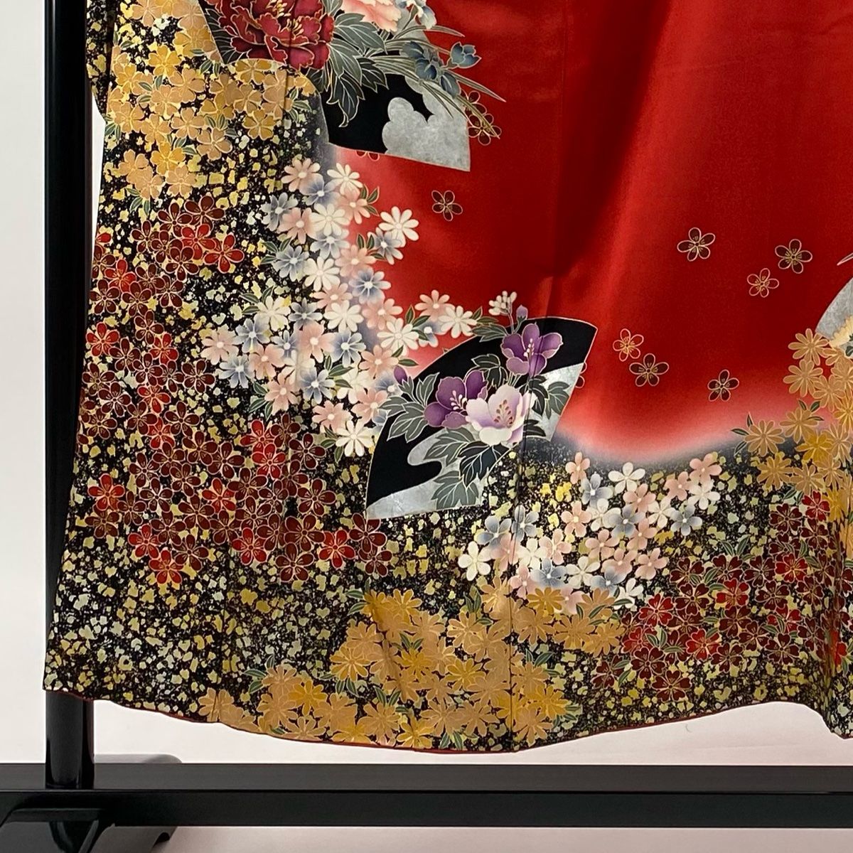 振袖 身丈150 cm 裄丈64 5 M 袷 扇面 牡丹 金糸 金銀彩 赤 正絹 秀品