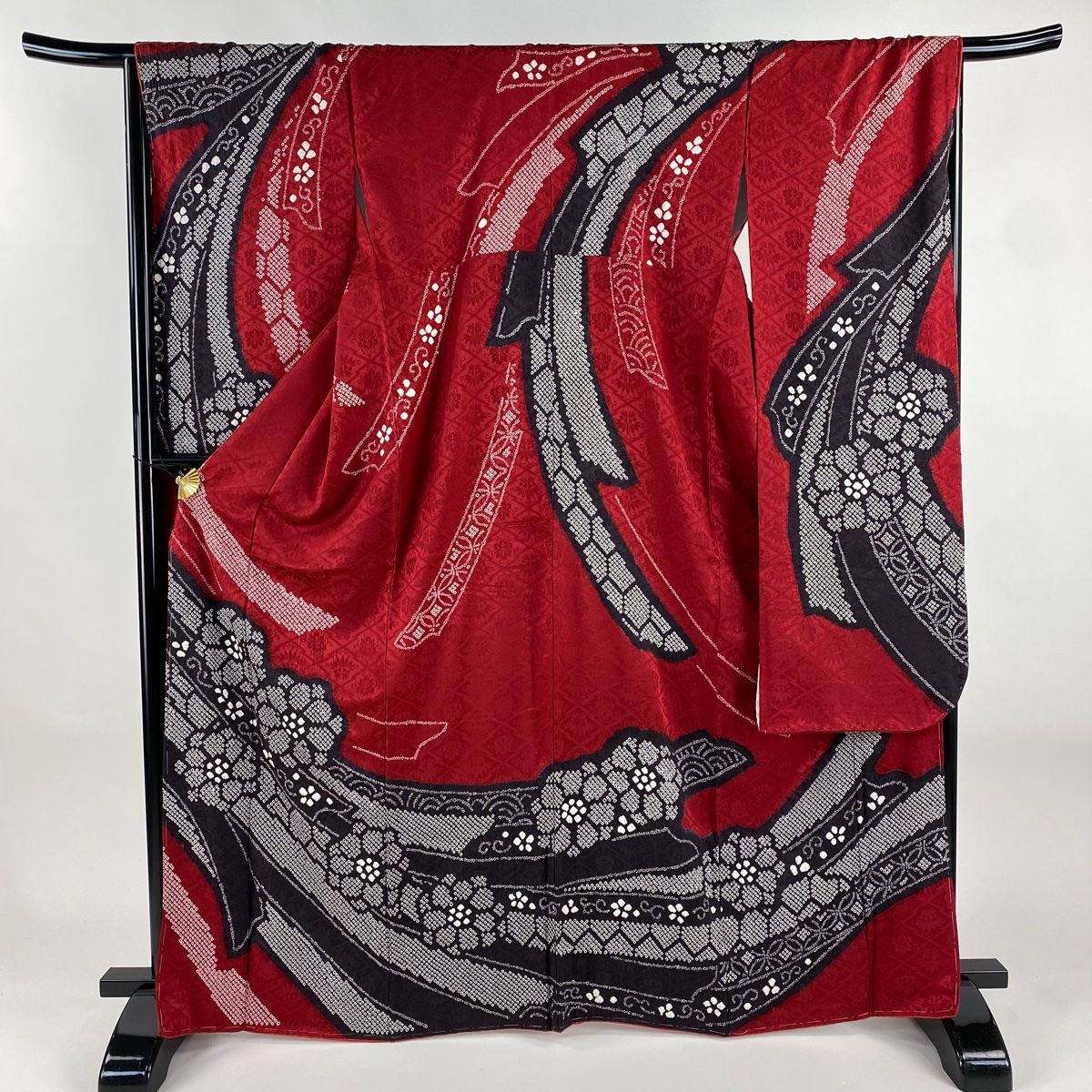 振袖 身丈165.5 cm 裄丈67 M 袷 菊 熨斗 絞り 赤 正絹 秀品