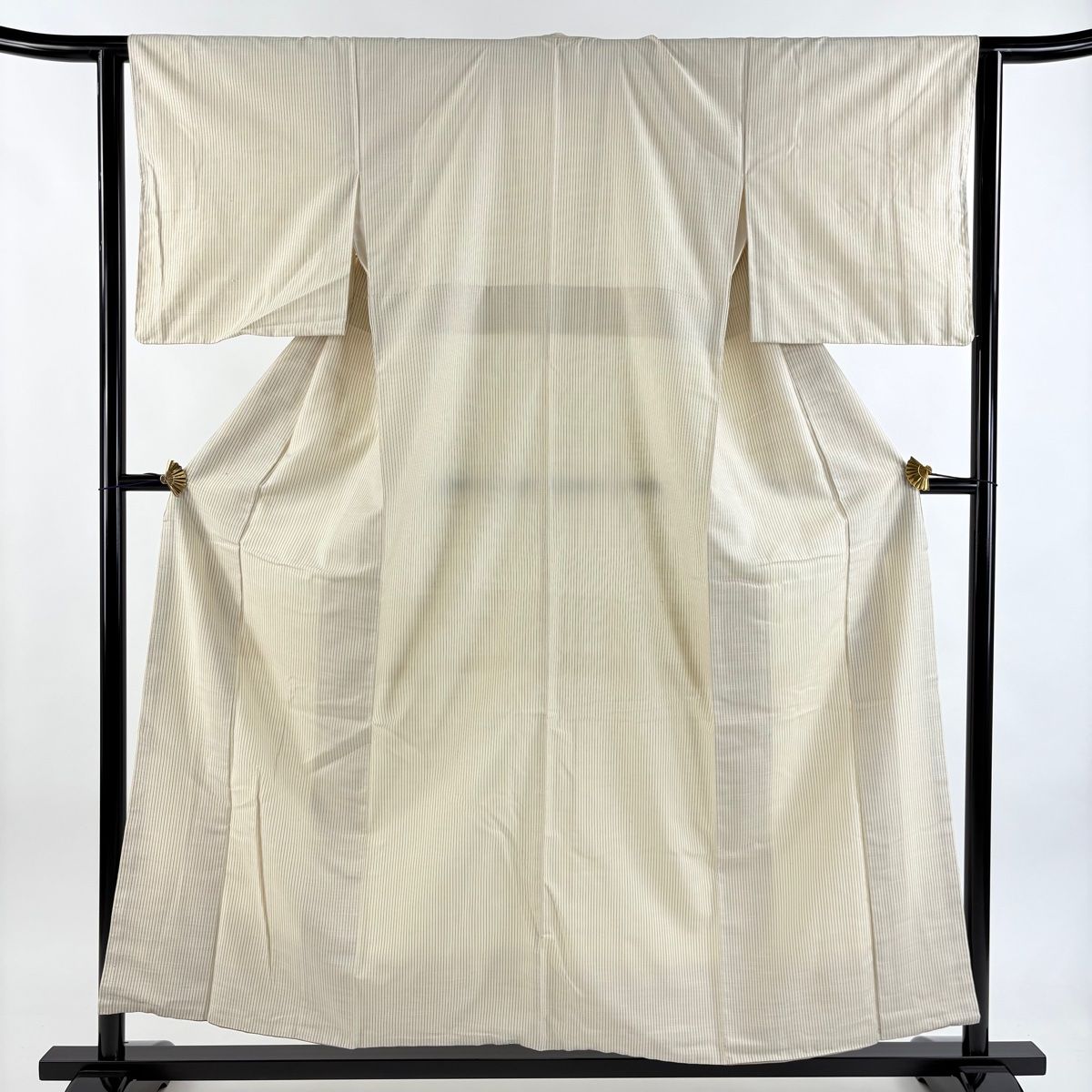 紬 身丈157 5 cm 裄丈63 S 袷 縦縞 クリーム 正絹 秀品