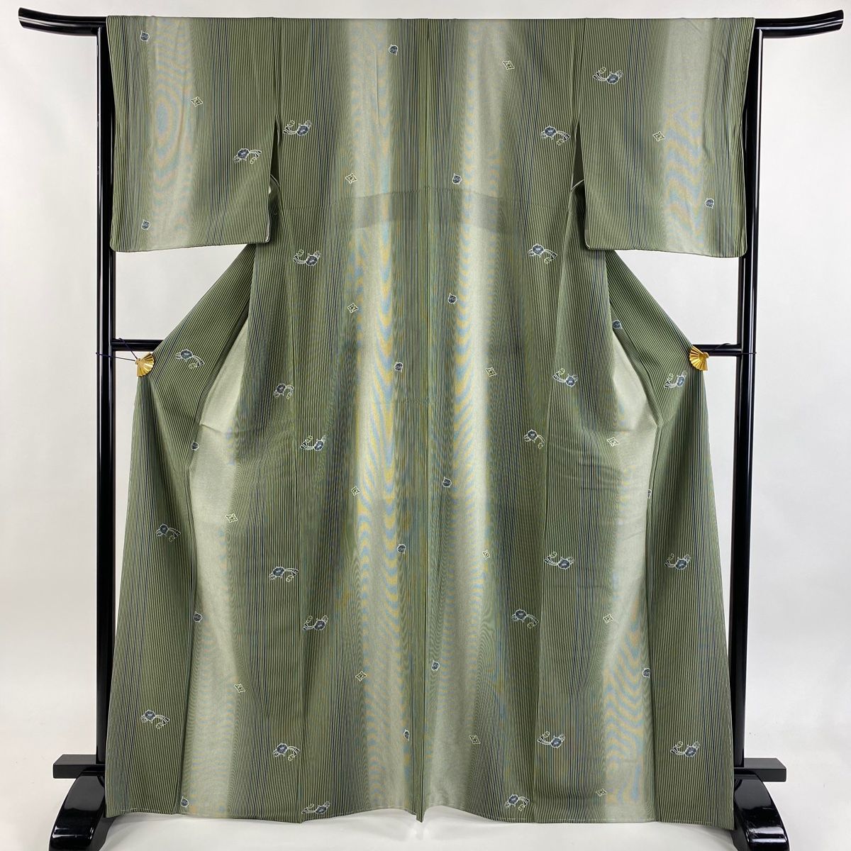 小紋 身丈166 5 cm 裄丈65 M 袷 鈴乃屋 駒 縦縞 灰緑 正絹 秀品