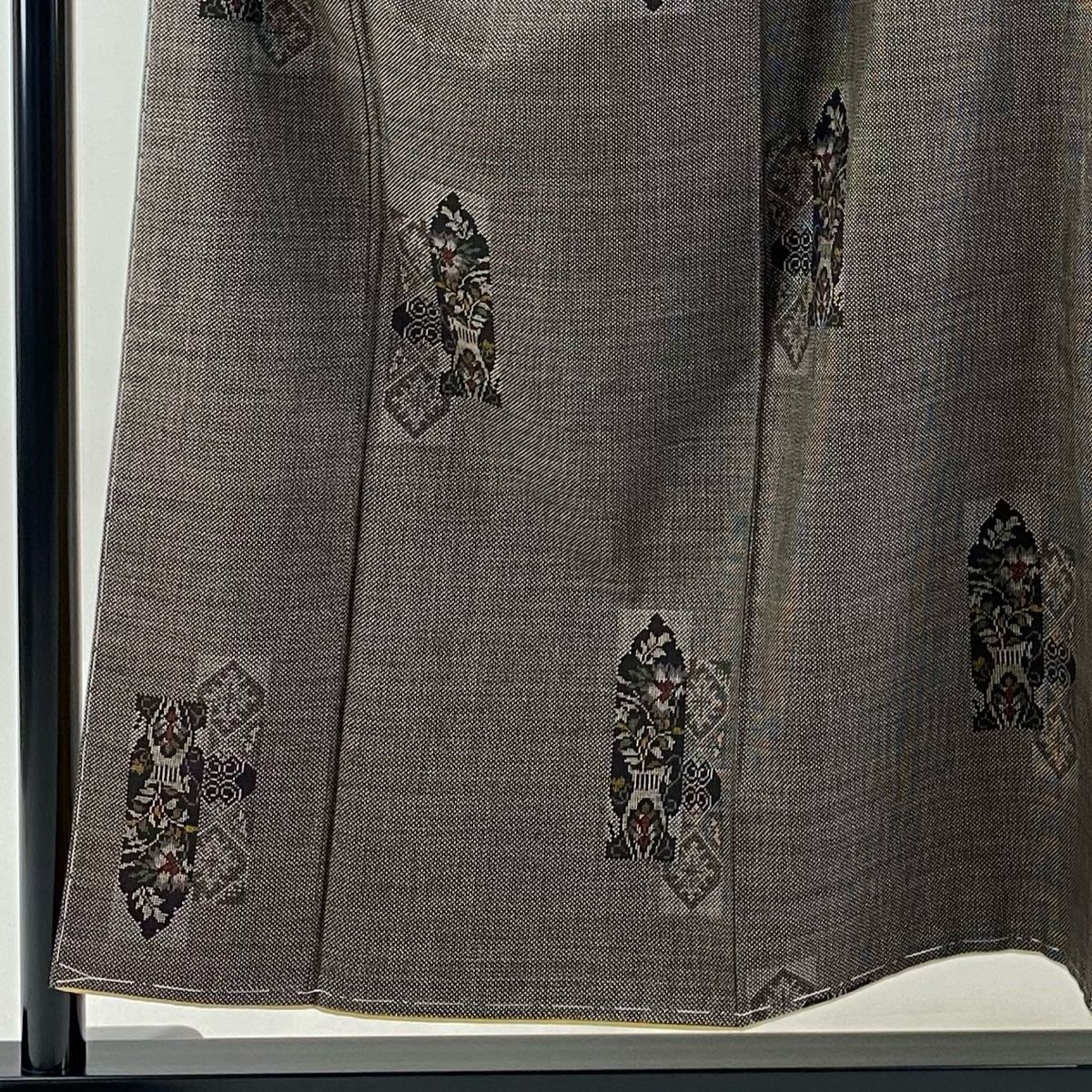 大島紬 身丈154 cm 裄丈65 5 M 袷 純泥染 証紙 短冊 花器 焦茶色 正絹 秀品