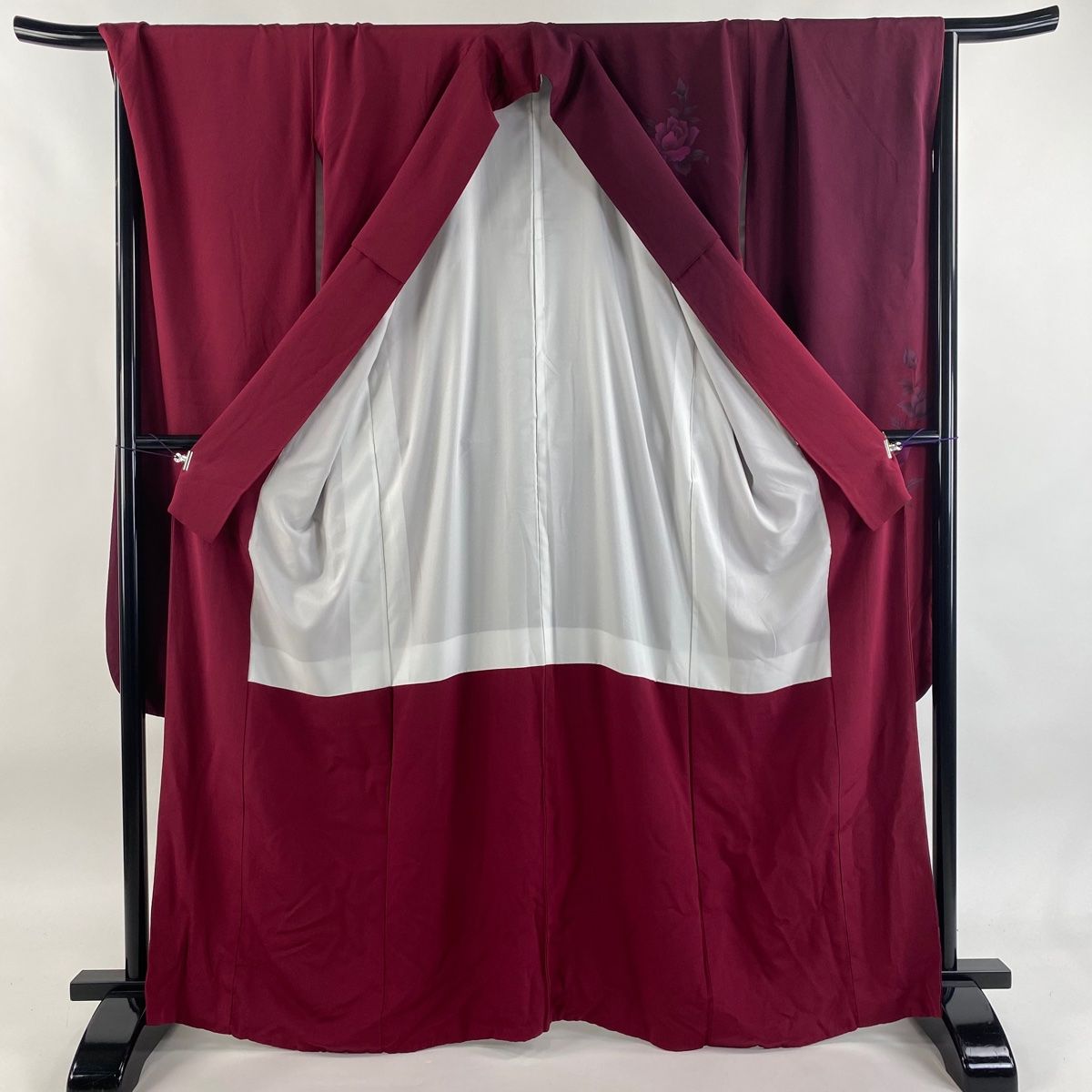  振袖 身丈165 cm 裄丈70.5 L 袷 薔薇 ぼかし 銀彩 赤紫 正絹 秀品 振袖 着物