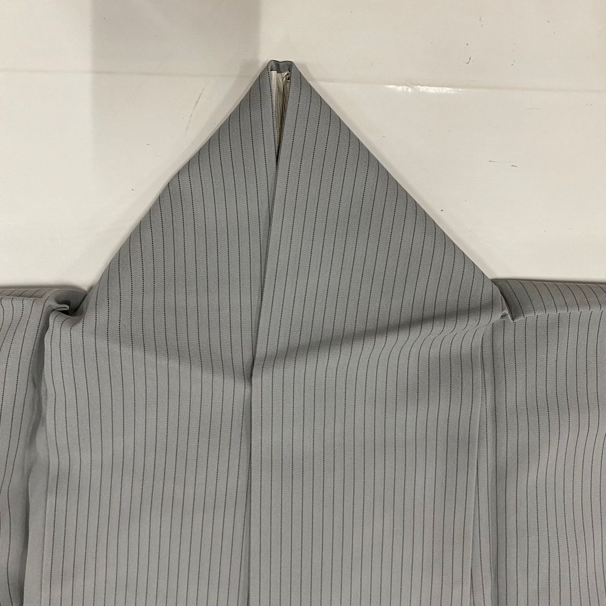  紬 身丈157 cm 裄丈62 S 薄物 夏紬 縦縞 青灰色 正絹 秀品 紬 着物