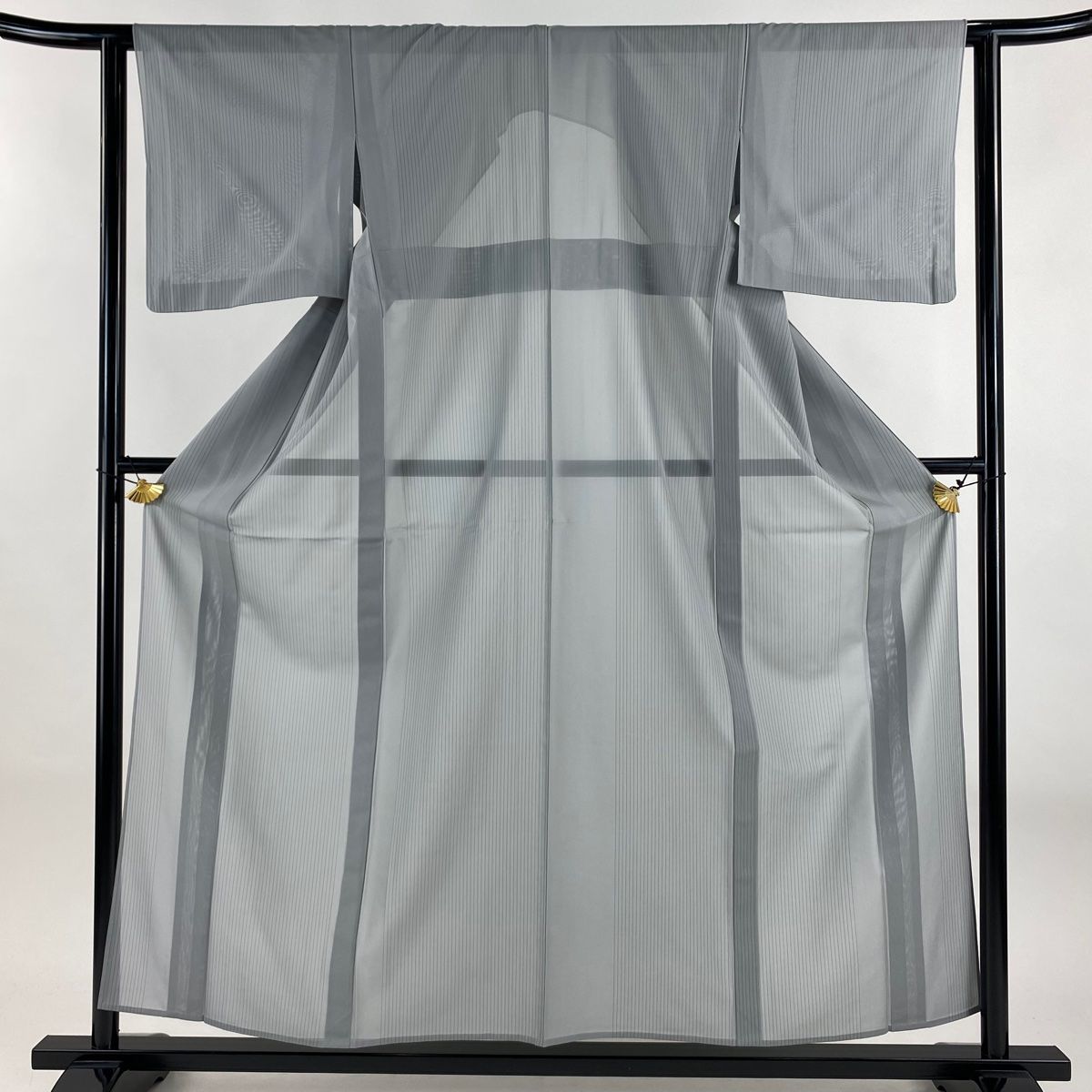 紬 身丈157 cm 裄丈62 S 薄物 夏紬 縦縞 青灰色 正絹 秀品