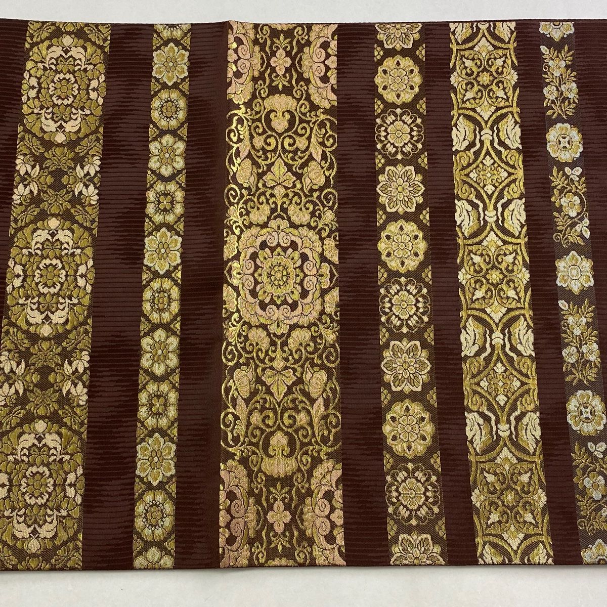  袋帯 秀品 横段 華文 箔 茶紫 お太鼓柄 正絹 袋帯 帯