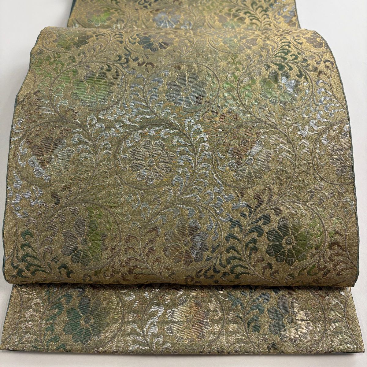 袋帯 秀品 川島織物 落款 本袋 花唐草 箔 金色 六通 正絹 【中古