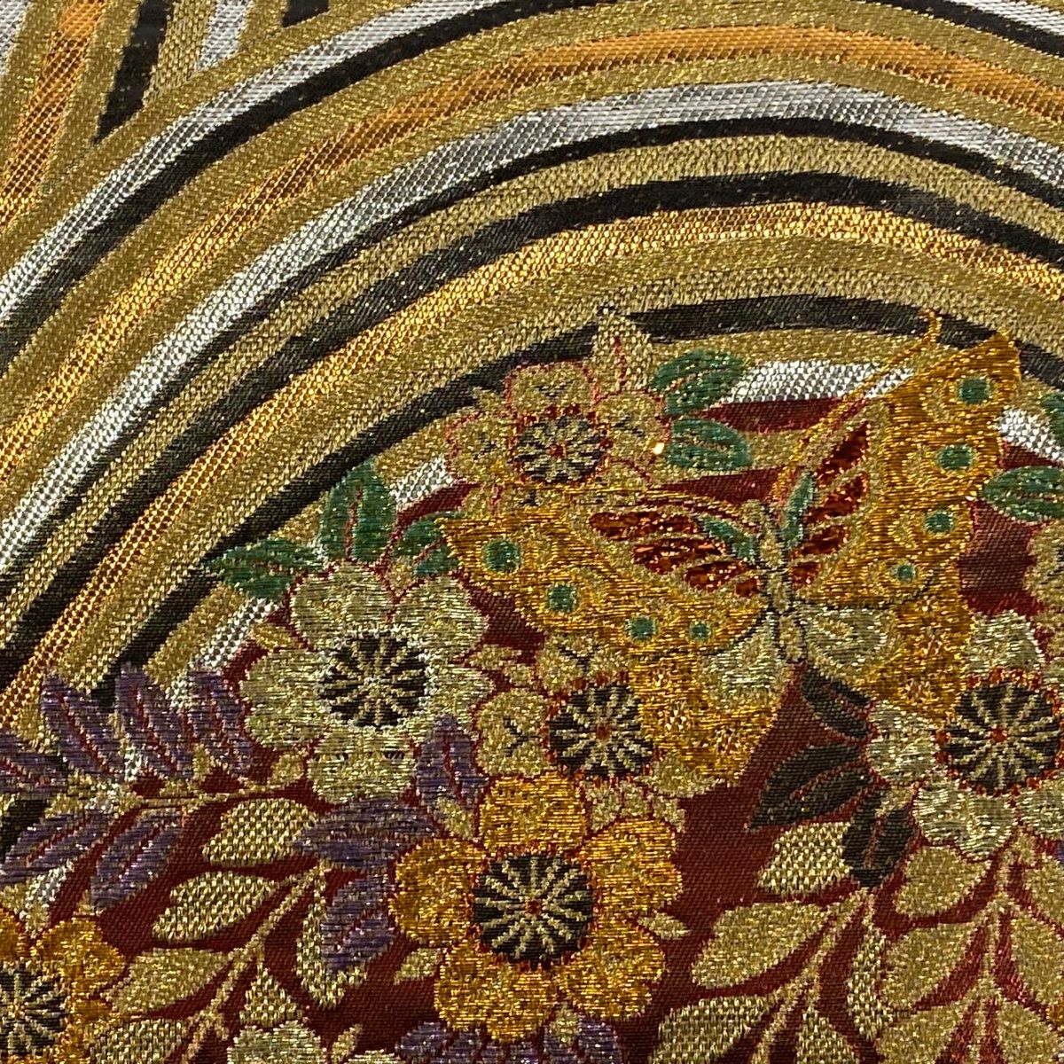 袋帯 秀品 蝶 桜 箔 唐織 焦茶色 六通 正絹