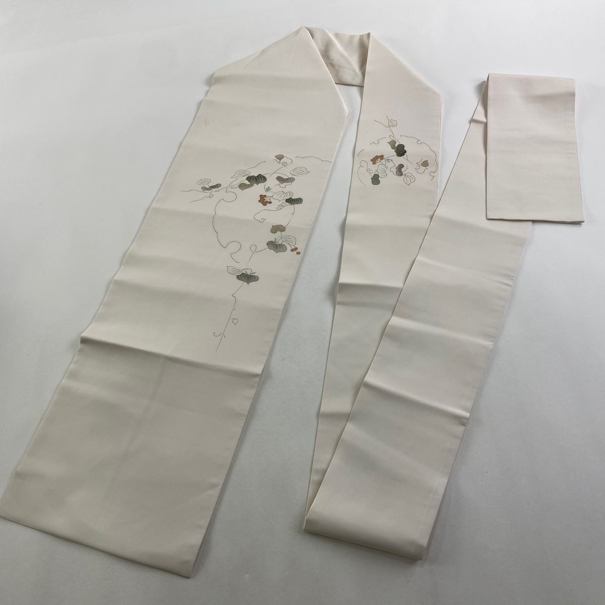  名古屋帯 秀品 葉と実 雪輪 金彩 クリーム 正絹 名古屋帯 帯
