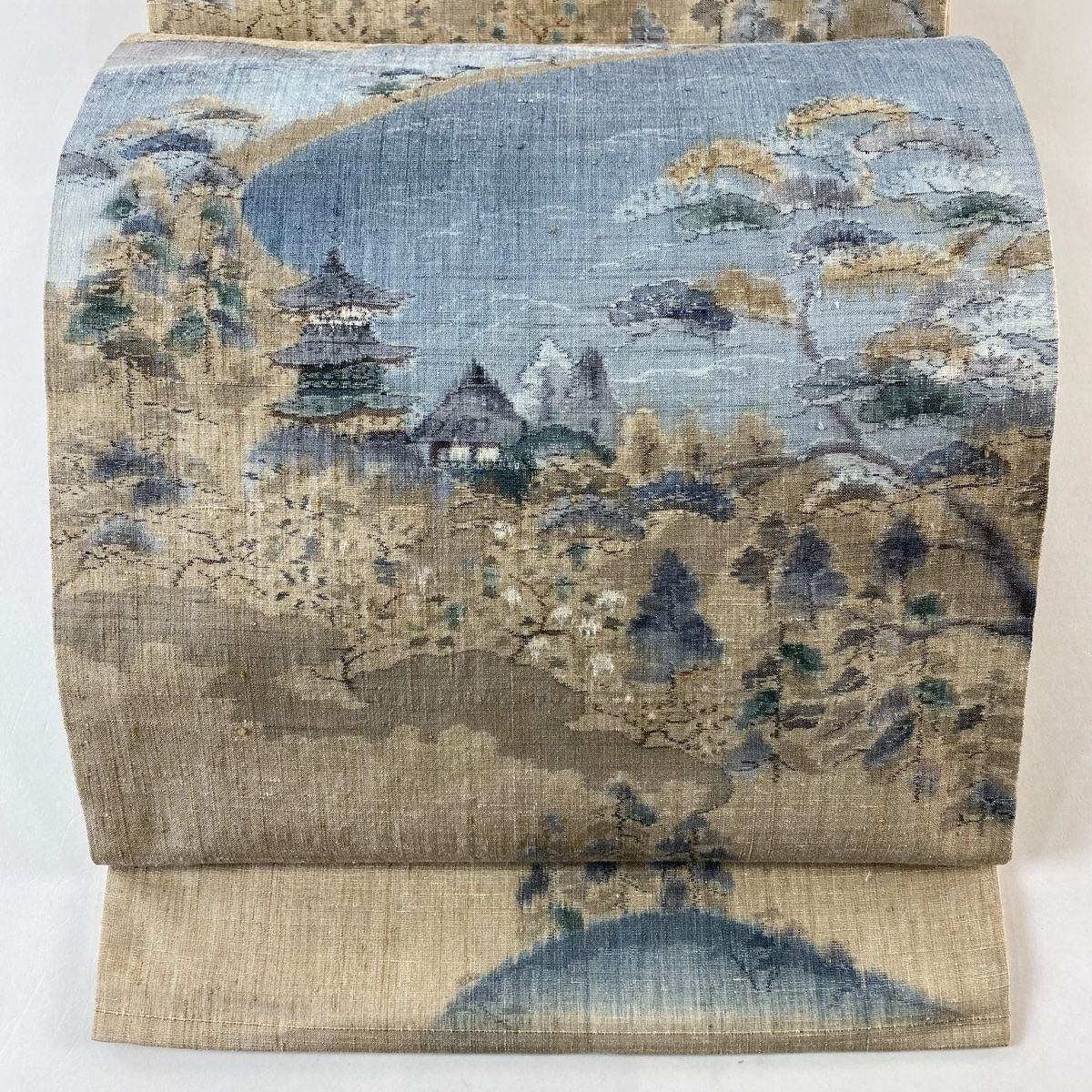 袋帯 秀品 関西仕立て 紬地 風景 建物 ベージュ 六通 正絹