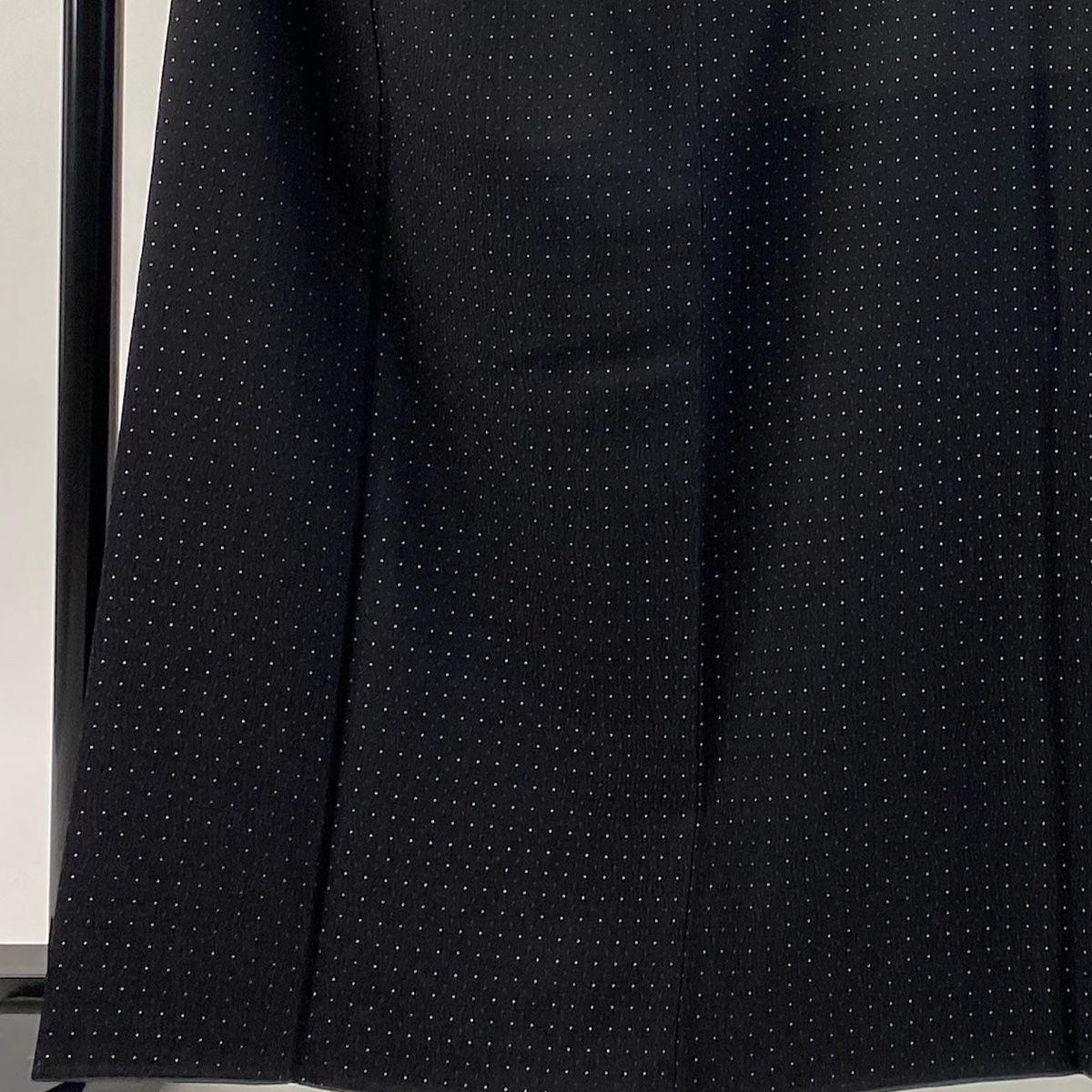 小紋 身丈162 cm 裄丈68 L 袷 やまと 落款 ドット 黒 正絹 秀品