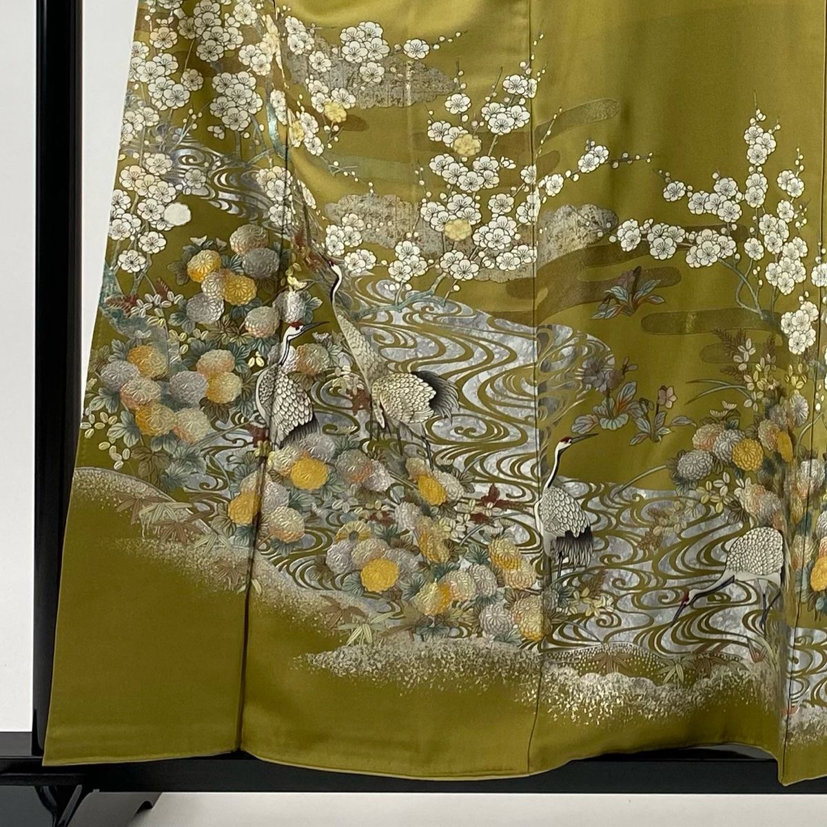 色留袖 身丈165.5 cm 裄丈63.5 S 袷 証紙 鶴 梅 金銀彩 螺鈿 からし色 正絹 秀品 三つ紋