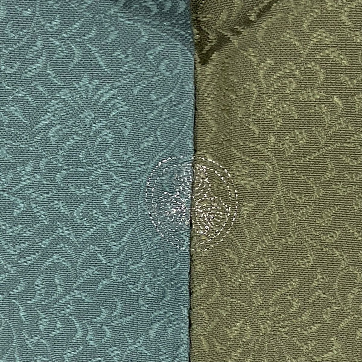  小紋 身丈157 cm 裄丈62 S 袷 地紋 縦ぼかし 青緑 正絹 秀品 一つ紋 小紋 着物