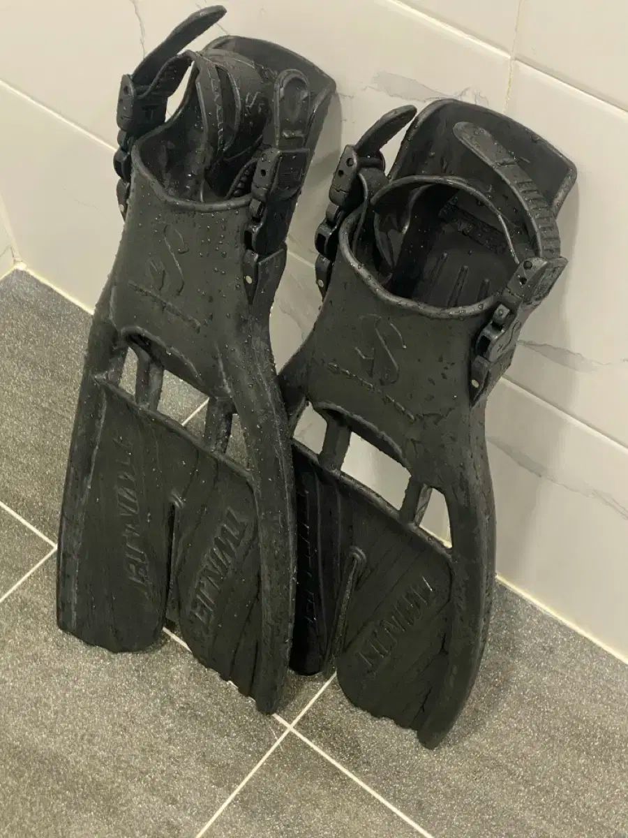 ツインジェットピン Large