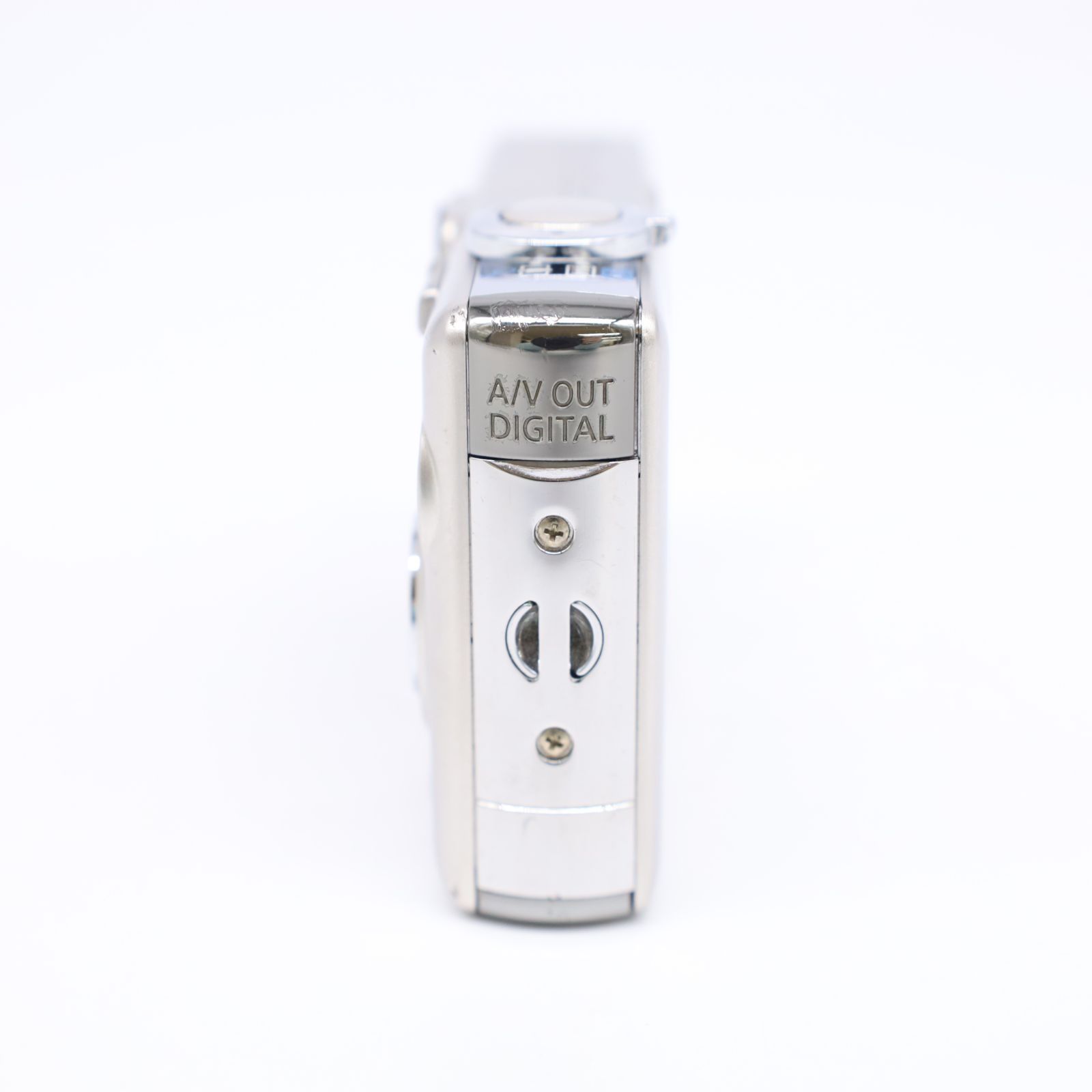 スタイリッシュボディで高画質撮影が