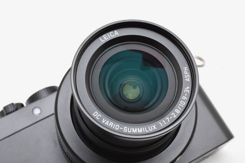 バラエティ豊かな Leica D LUX 7 TYP Black Digital Camera 17.0MP 3.1x Lens 上品 A