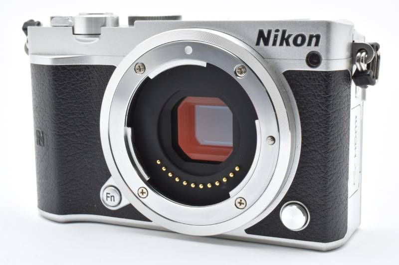 Nikon ニコン 1 J5 ボディ 2081万画素 ミラーレス 上品 A