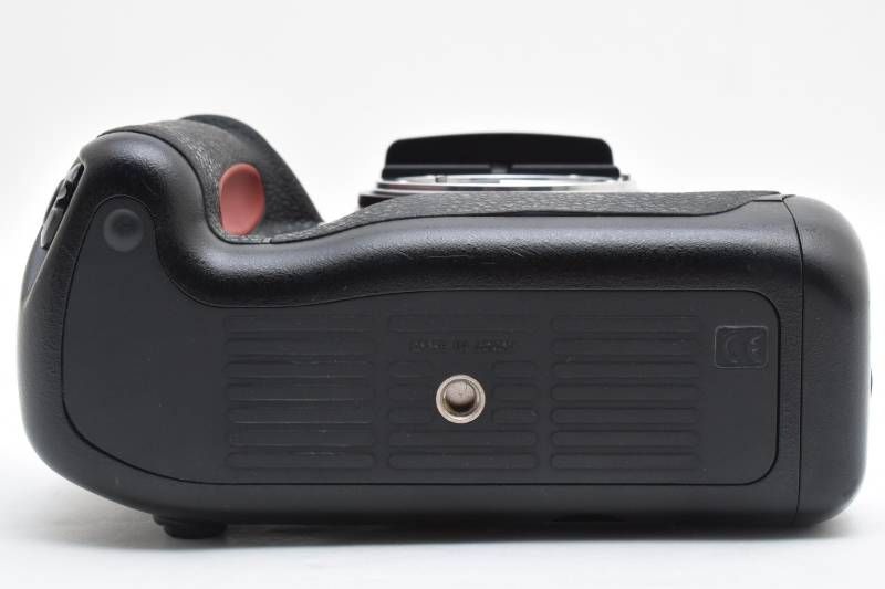 一眼レフAFカメラ 防塵