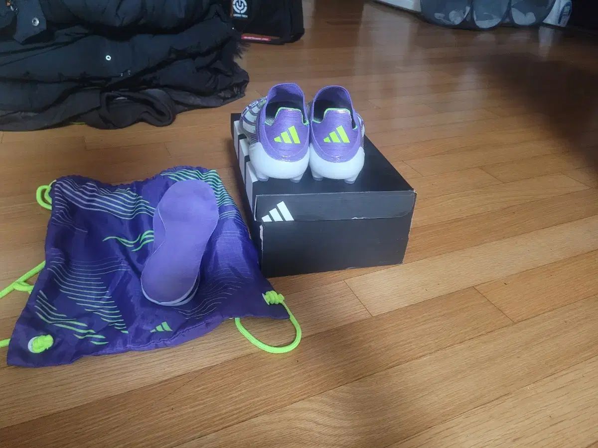 f50エリートAGサッカーシューズ 280