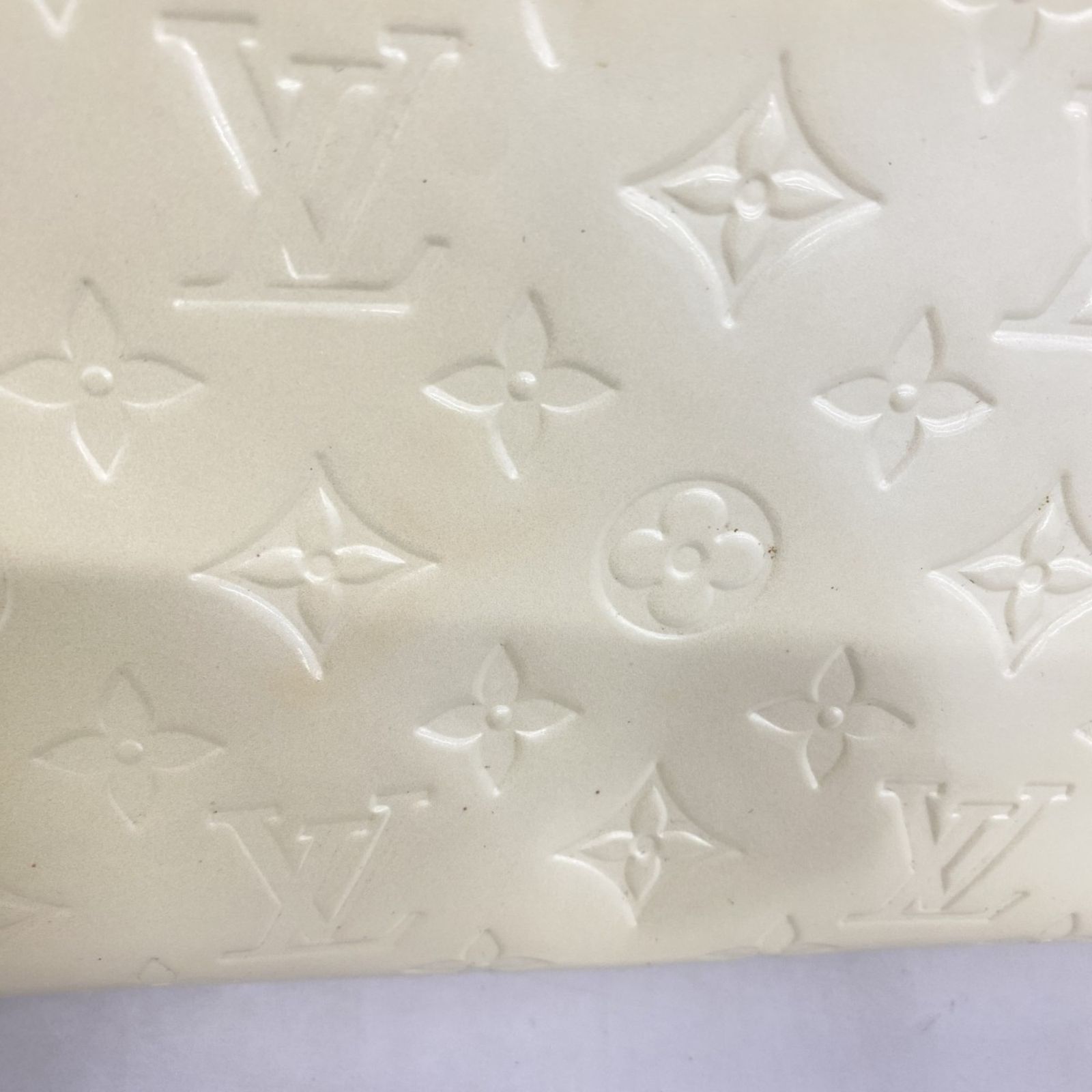 ハンドバッグ ヴェルニ