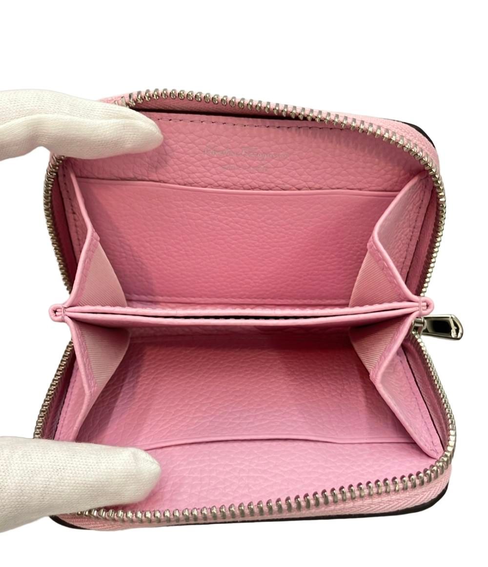 サルヴァトーレフェラガモ