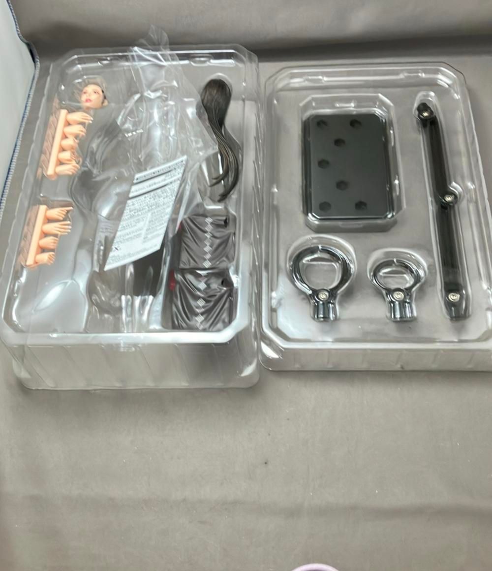 スクウェアエニックス