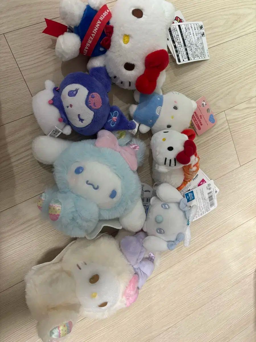 ハローキティ 寿司 イースターバニー クロミ 指 もち 50周年