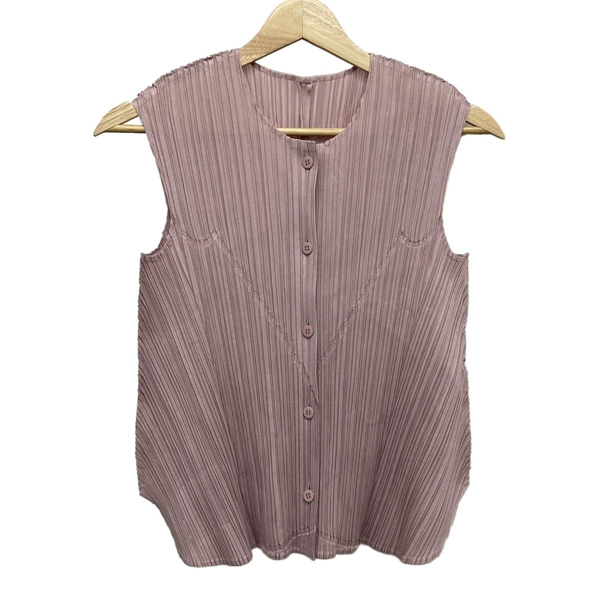 プリーツプリーズ ノースリーブカットソー レディース - ライトピンク クルーネック プリーツ ISSEYMIYAKE イッセイミヤケ