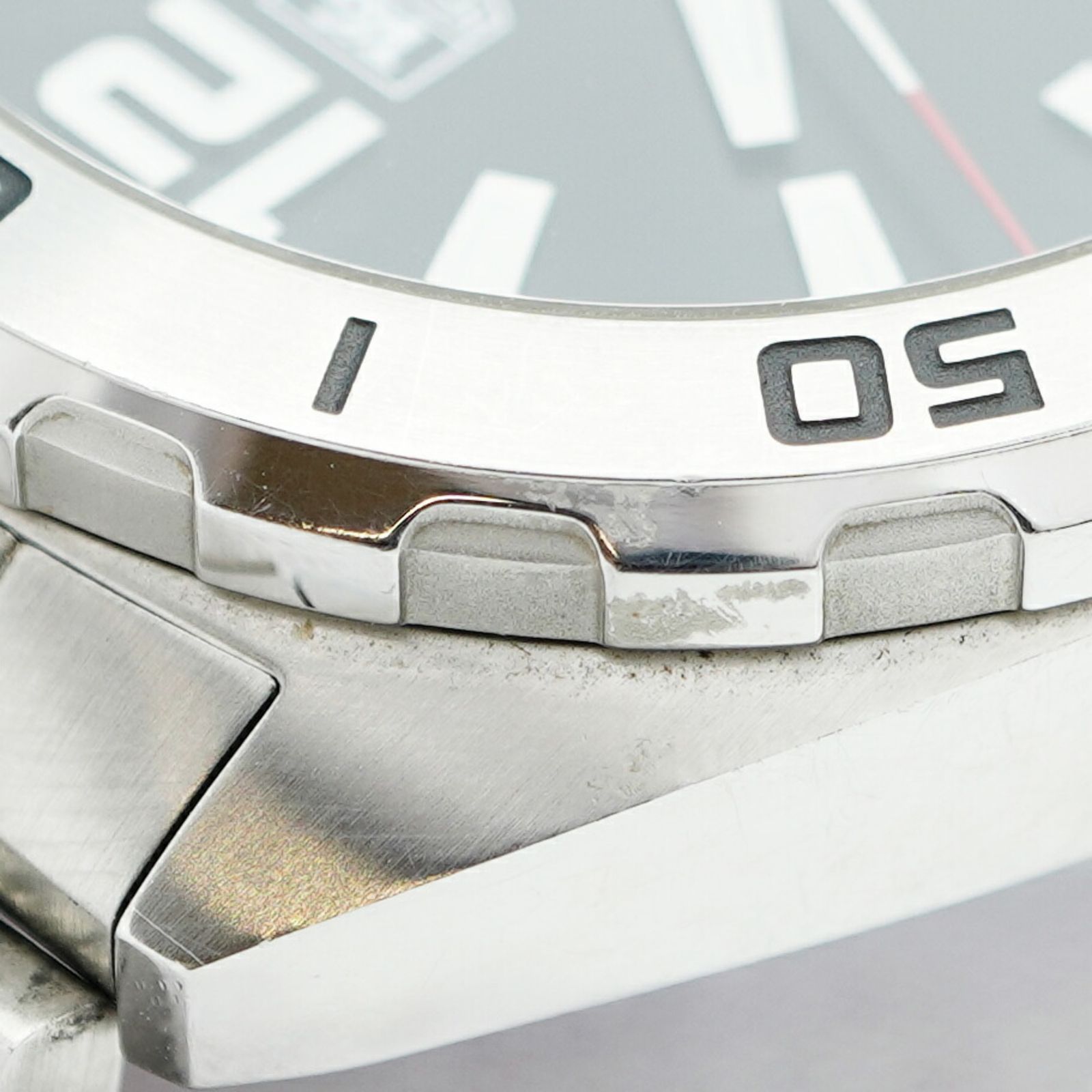 黒文字盤腕時計 メンズ