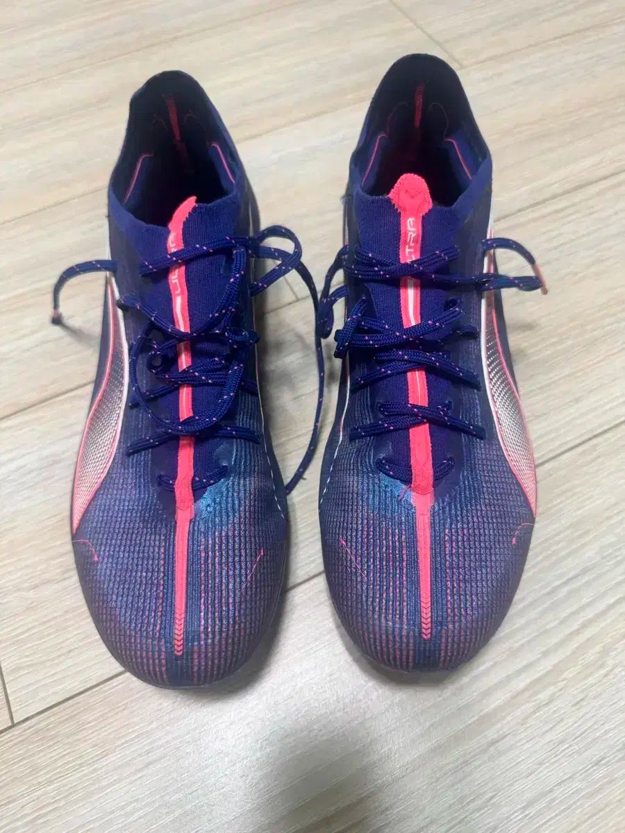 PUMA プーマ ウルトラ 5 アルティメット HG⁄AG(パープル×ピンク