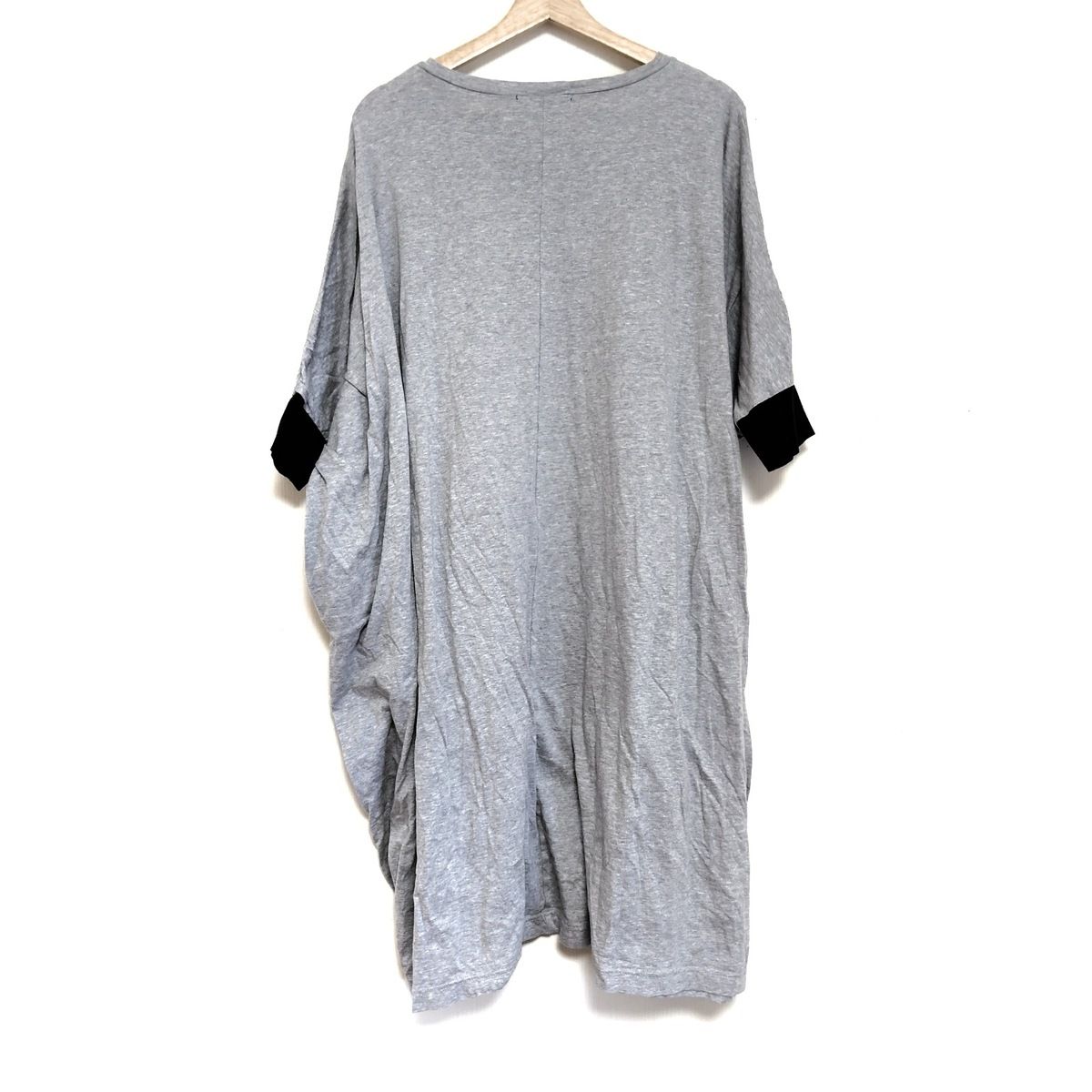 mizuiro ind ミズイロインド ワンピース レディース - グレー×黒 クルーネック 七分袖 ロング