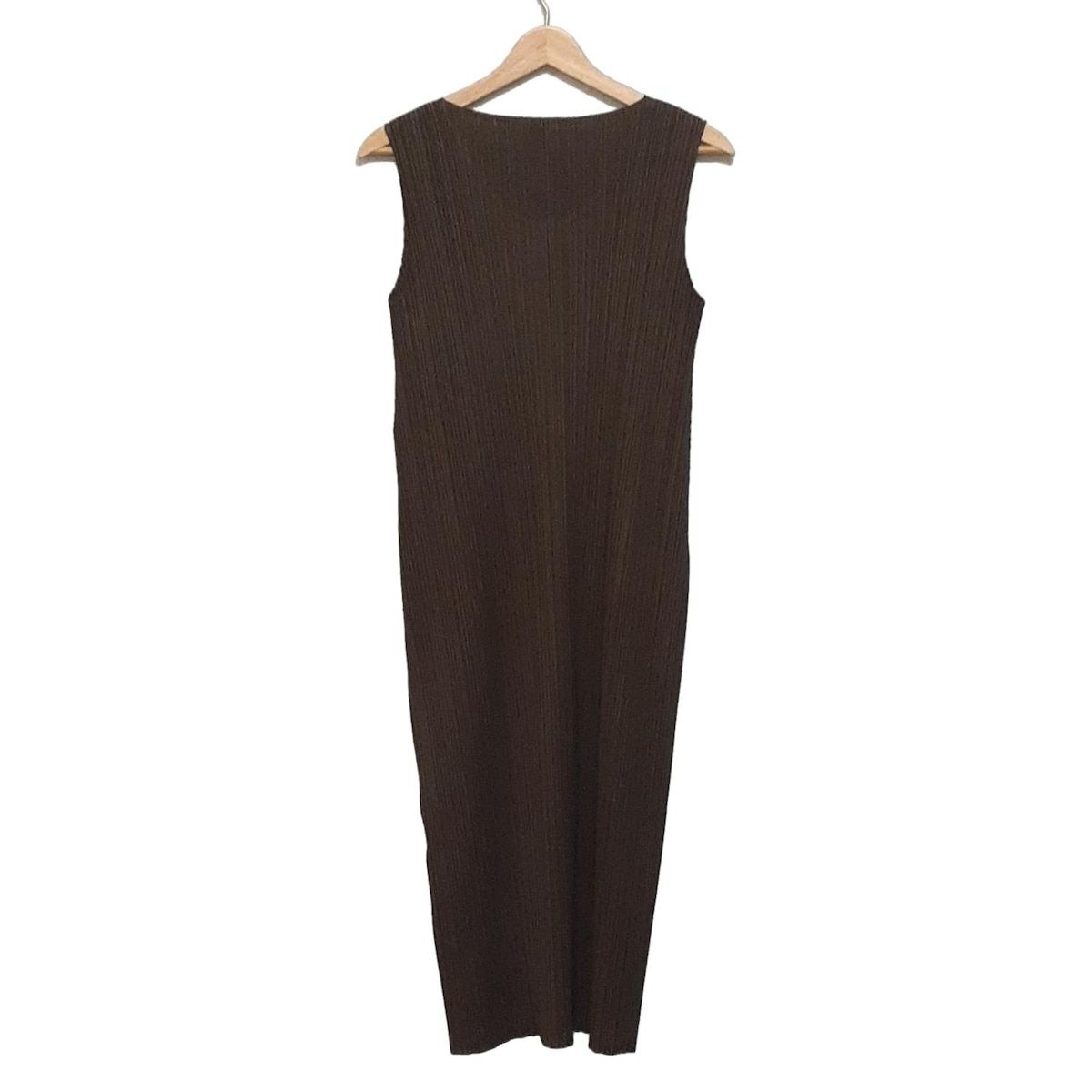 pleats please ロングワンピース サイズ2 ブラウン スリット pleats please ロングワンピース サイズ2 ブラウン スリット PLEATS