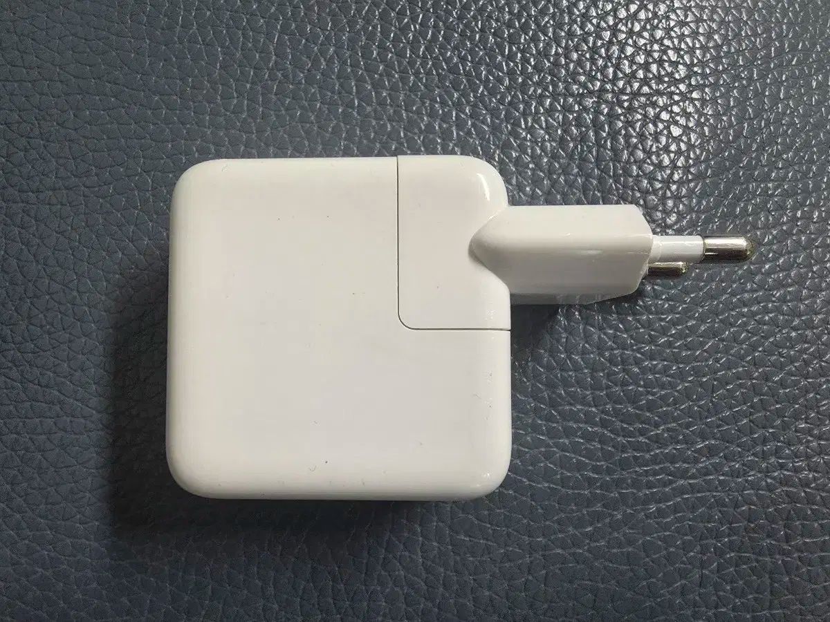 マックブック M 2 3 充電器 30 w MagSafe マグセーフ ケーブル
