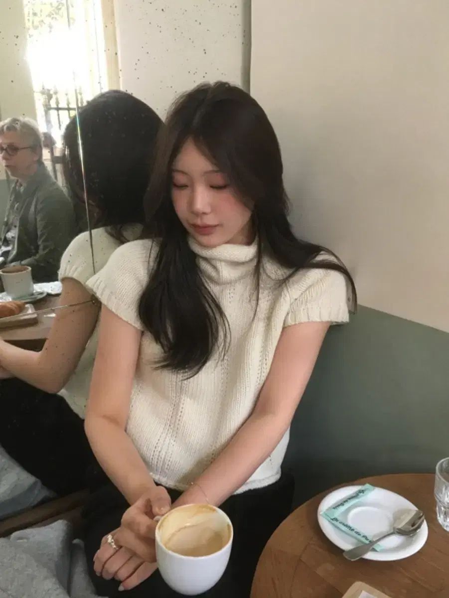 ondemin 半袖 タートルネック ニット アイボリー