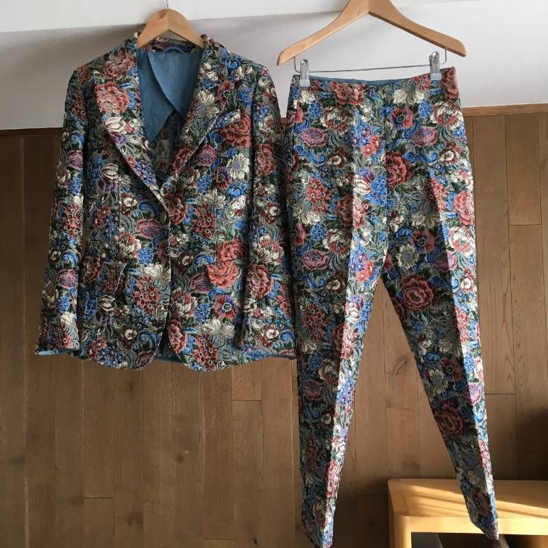 ERMANNO SCERVINO エルマノシェルビーノ エルマンノ シェルヴィーノ 花柄 フラワー ジャガード スーツ40