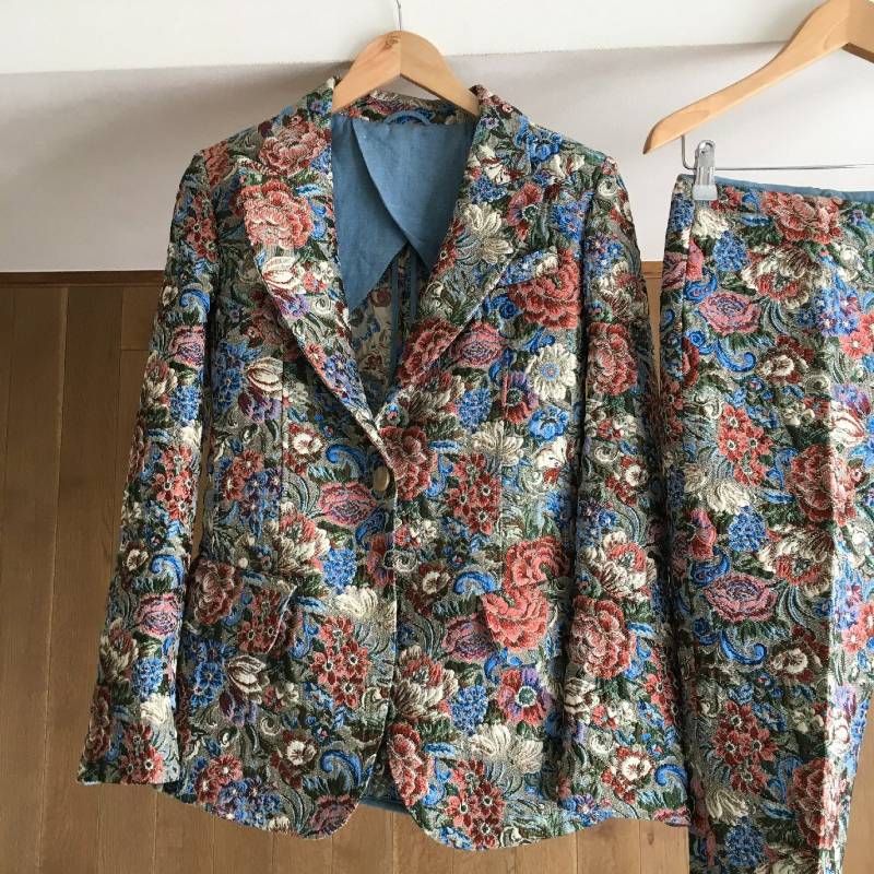 ERMANNO SCERVINO エルマノシェルビーノ エルマンノ シェルヴィーノ 花柄 フラワー ジャガード スーツ40