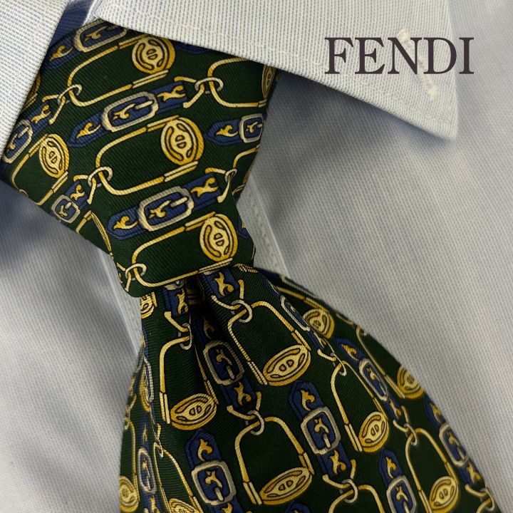 美品》FENDI (フェンディ) シルクネクタイ イタリア製 総柄 チェーン柄