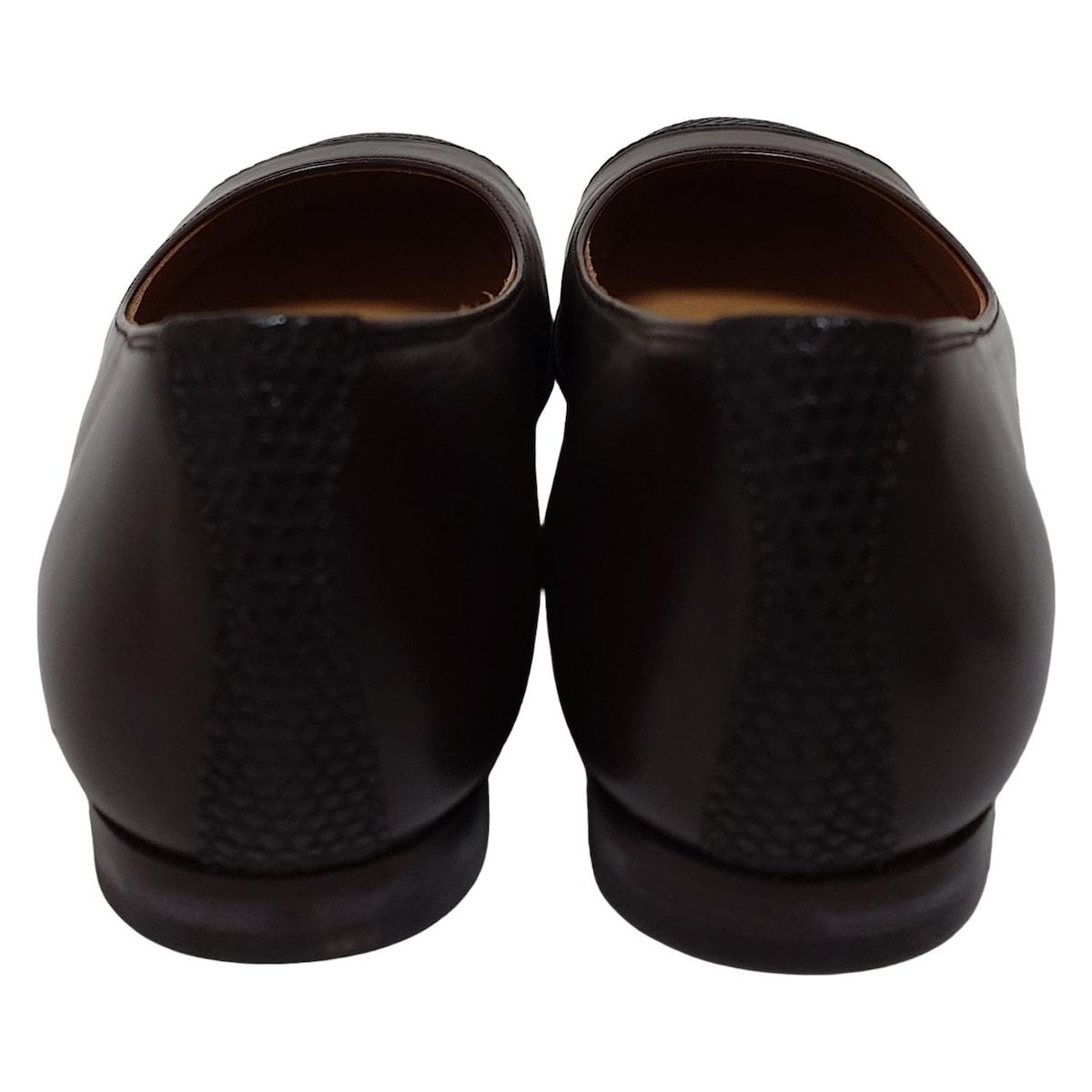 型押し加工 レザー