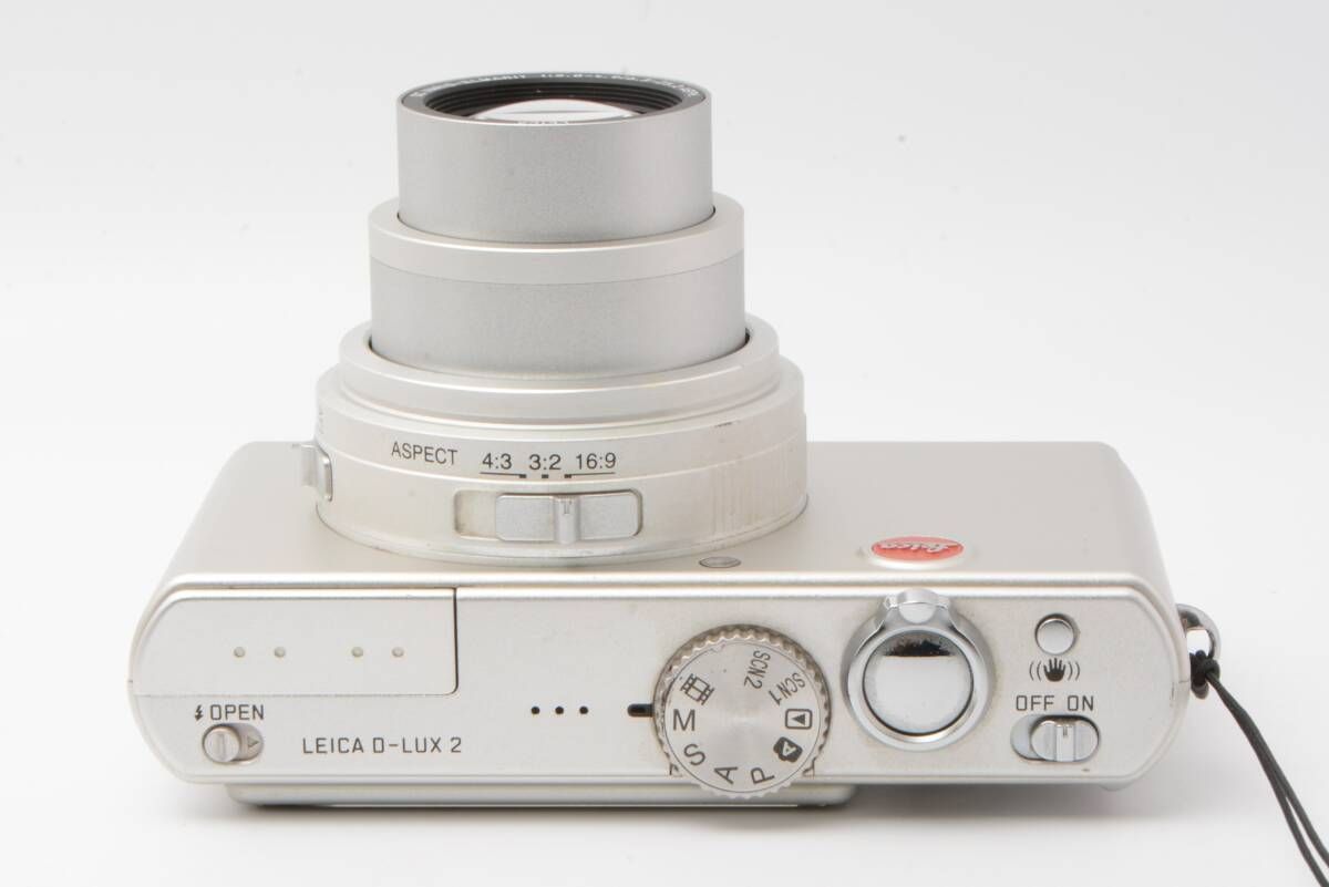  Leica D LUX 2 充電器付き LLA 4490 C 8541 コンパクトデジタルカメラ デジタルカメラ