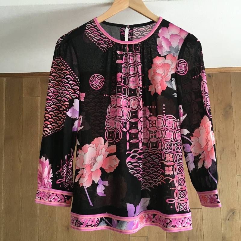 LEONARD レオナール 花柄 フラワー トップスLL