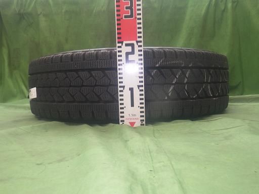 スチールスタッドレス6本