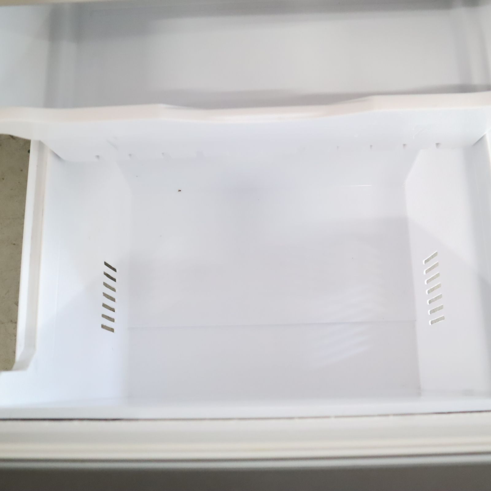 326取付無料！完動品！東芝スタイリッシュシルバー 自動製氷付き5ドア