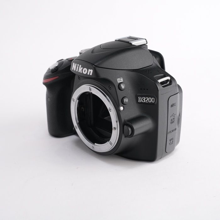 ニコン Nikon D3200 ボディ ブラック